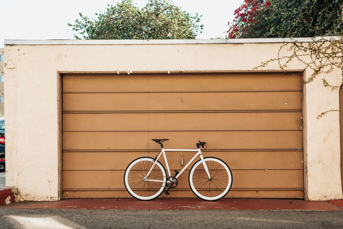 Brisbane Bike Rental Indooroopilly workshop